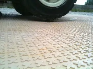 megadeck_myrmatter38